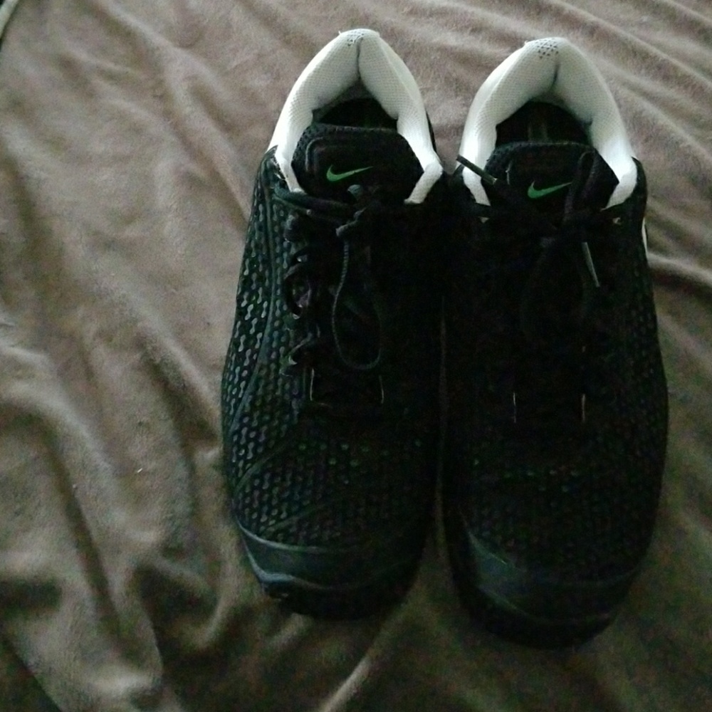 Nike air max size 11 barely used great condition
